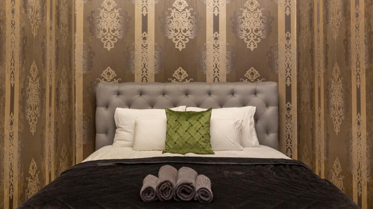 Luxury Central Home Next To The New York Cafe ブダペスト エクステリア 写真