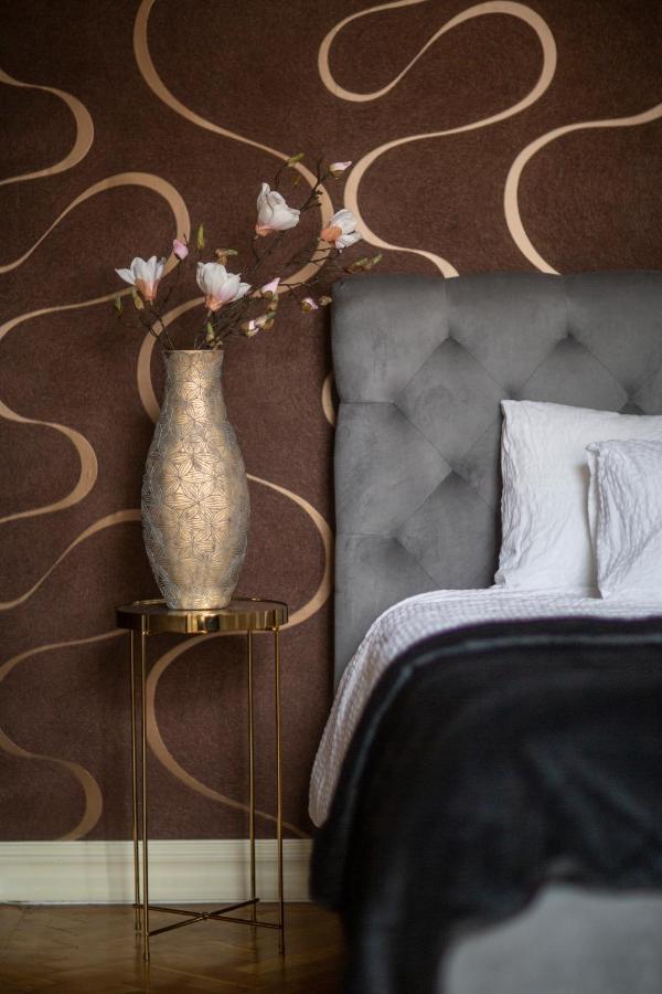 Luxury Central Home Next To The New York Cafe ブダペスト エクステリア 写真